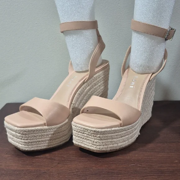 Gianni Bini Nude Wedge Sandals - Picture 1 of 9